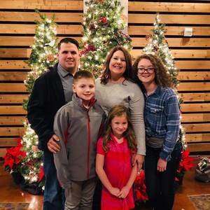 Meet your Posher, Angie